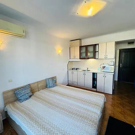 Saint Elena Complex 47 * 阳光海滩