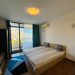 Saint Elena Complex 47 شقة ساني بيتش