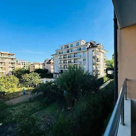 Saint Elena Complex 47 Апартаменты *