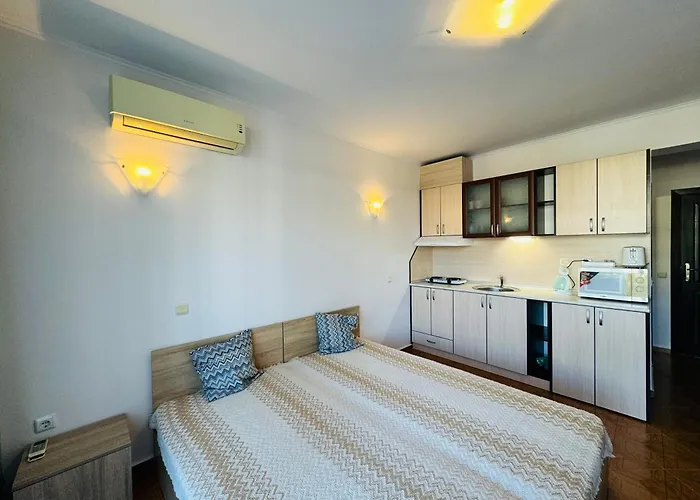 Appartement Saint Elena Complex 47 *